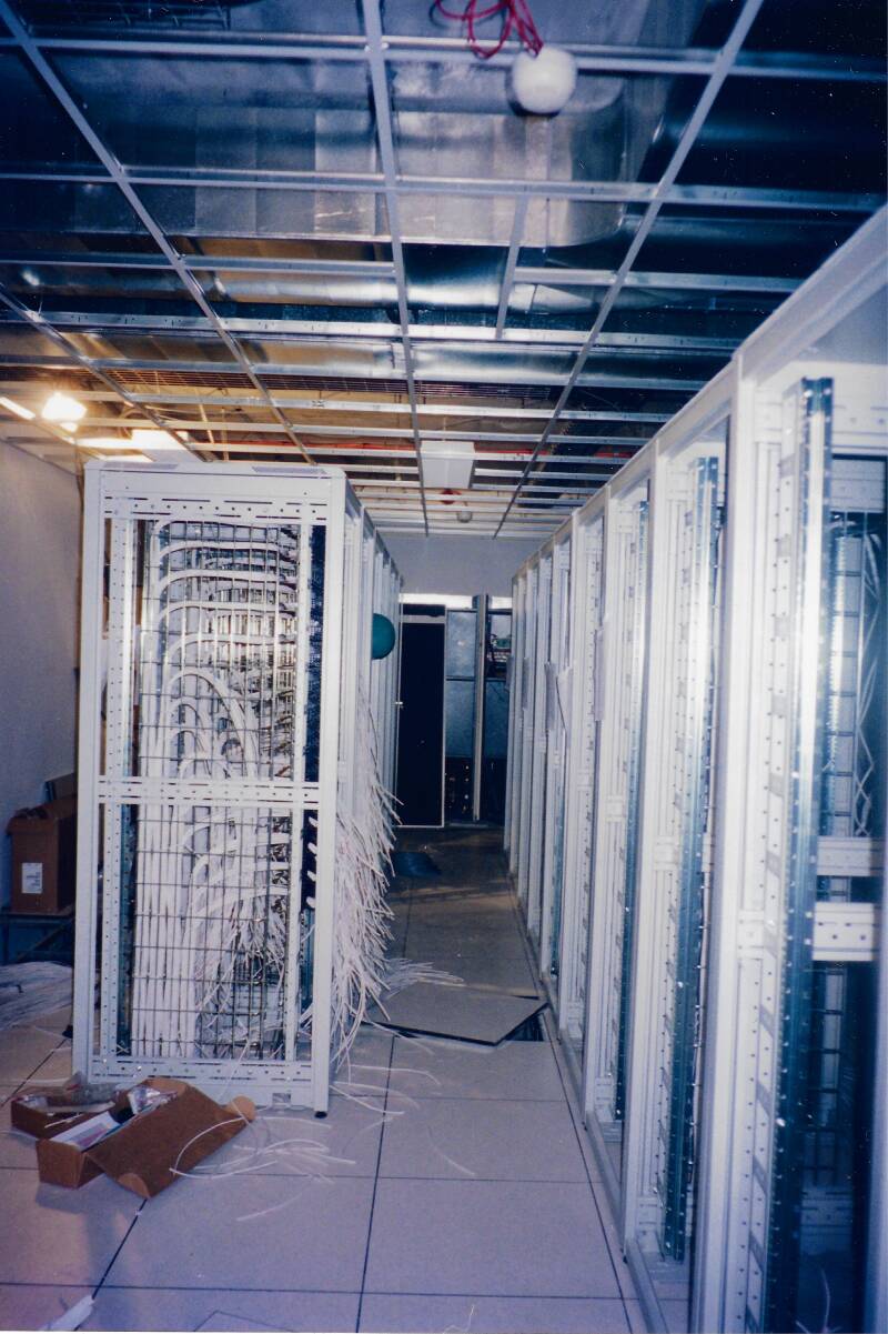 Câblage baies informatiques