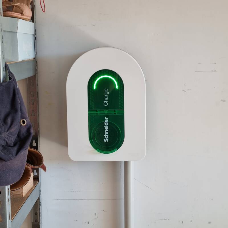 Installation borne de recharge  Schneider Charge Eure-et-Loir
