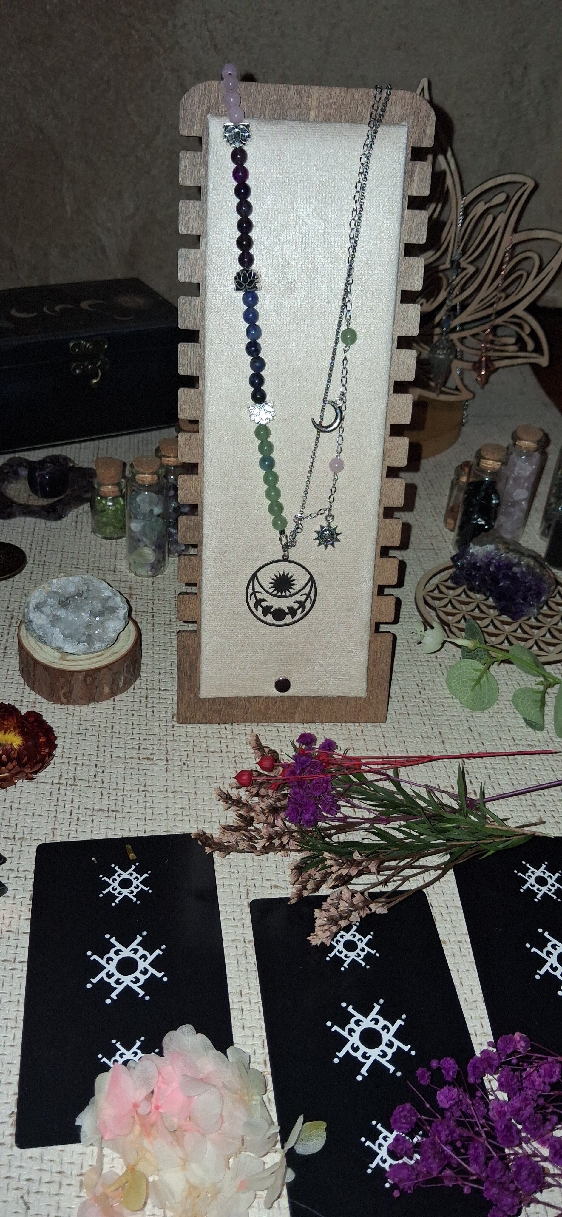 Collier améthyste, lapis-lazuli, aventurine verte "Éclipse & Chakras"
