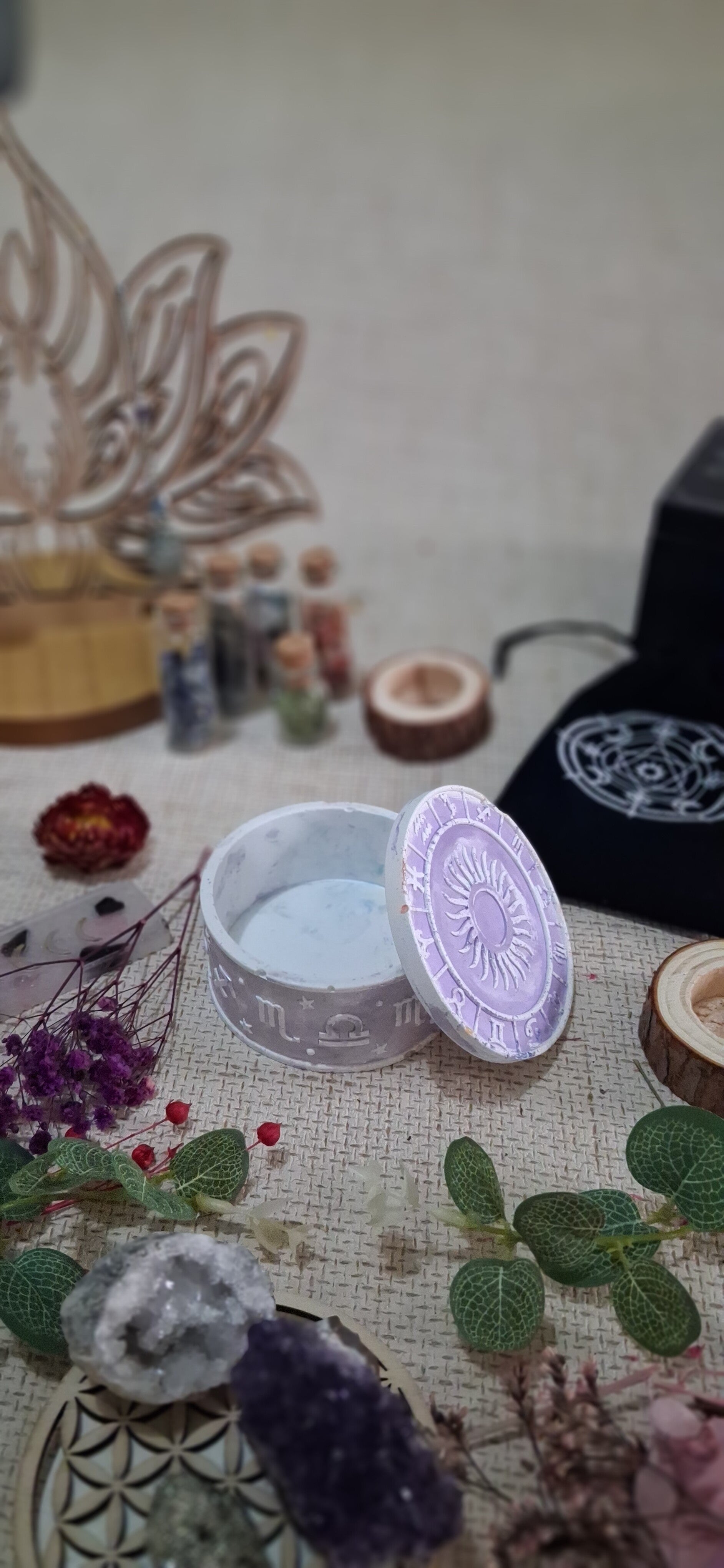Boîte à Secrets Astronomique « Roue du Zodiaque » — Violet Poudré