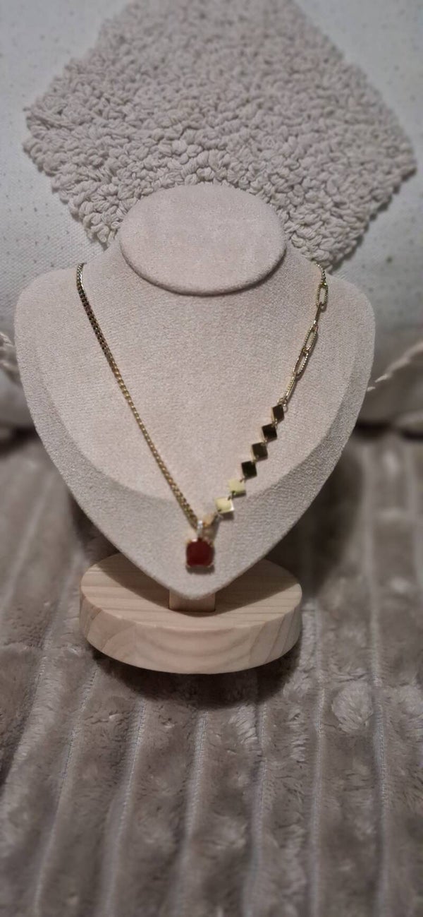 Collier Cornaline Foncée - "L'Activatrice Pugnace"
