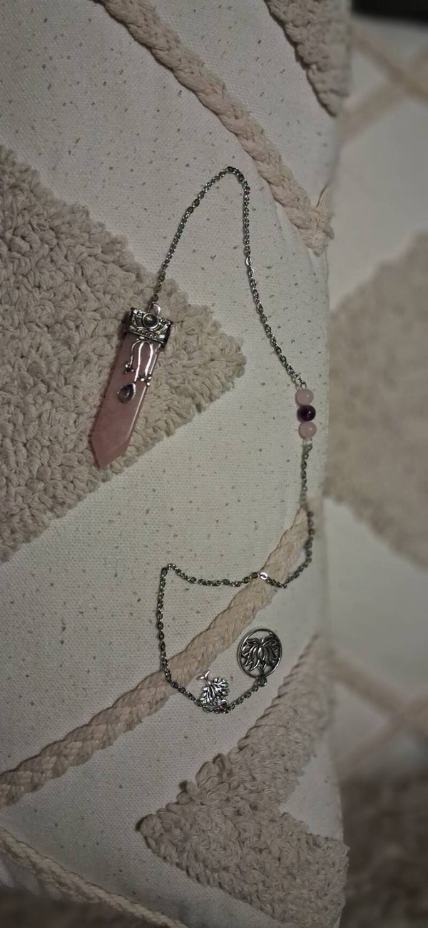 Pendule Quartz Rose "Amour & Arbre de Vie" - Paix et compassion