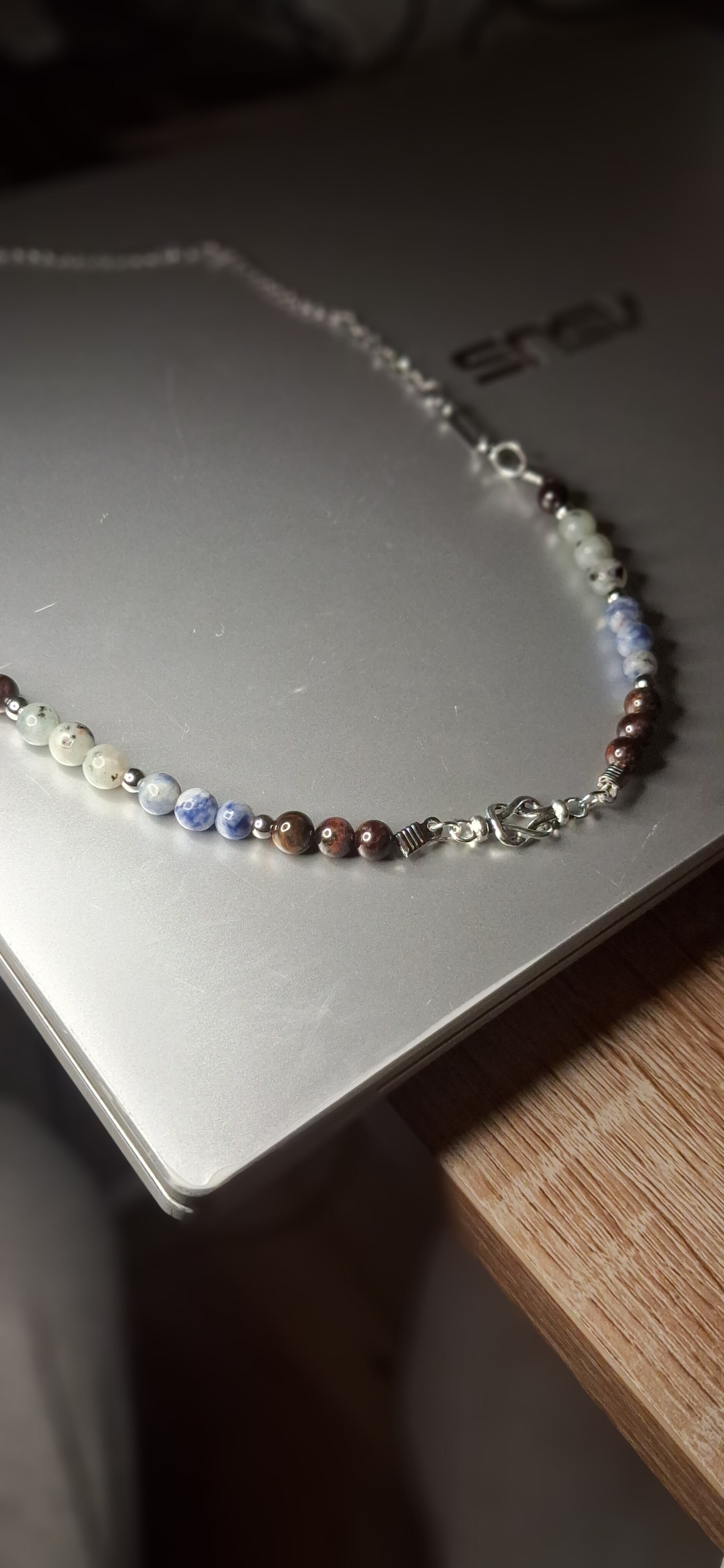 Collier Sodalite, Bronzite, Jaspe Kiwi "Nœud Celtique"