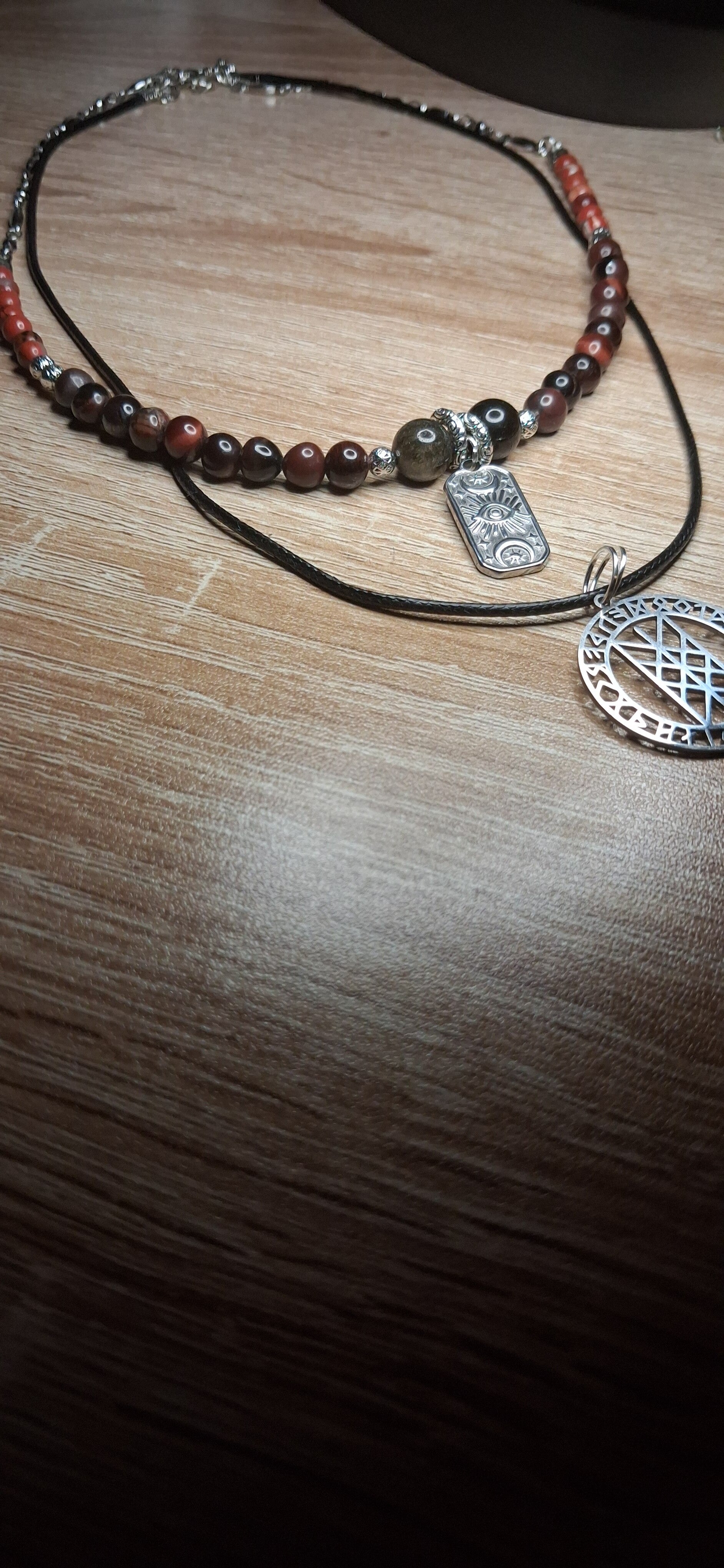 Collier double Obsidienne dorée, Grenat, Jaspe rouge« Cercle Runique »