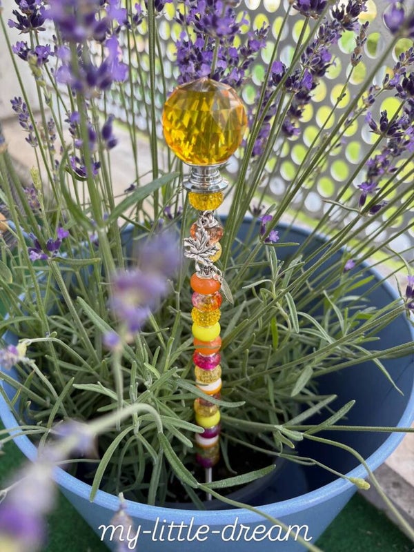 Gartenstecker gelb