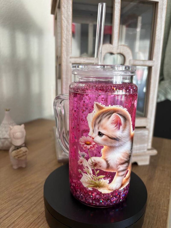 Schneekugel-Trinkbecher Katze pink