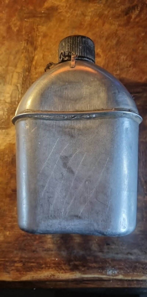 Canteen, Stainless Steel   VOLLRATH 1943