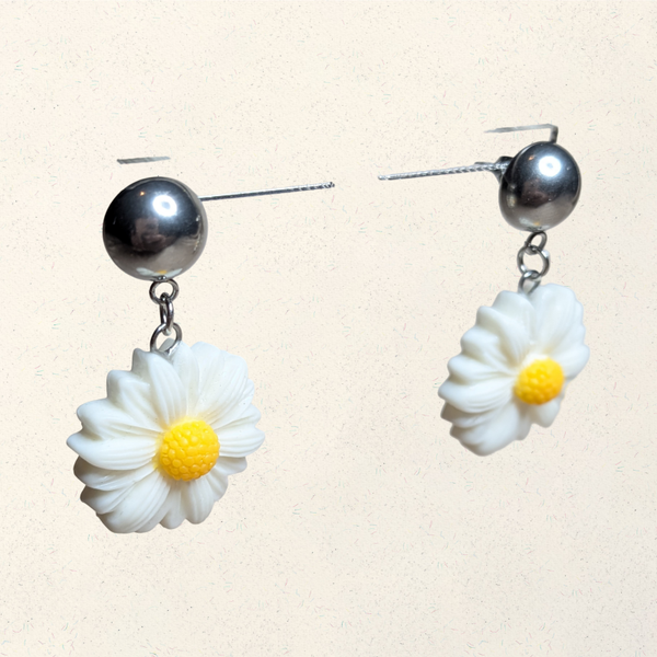 Polymer Clay Daisy  0002