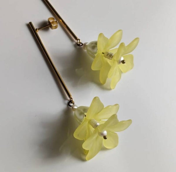 Gelbe Blütenblatter, yellow petals!