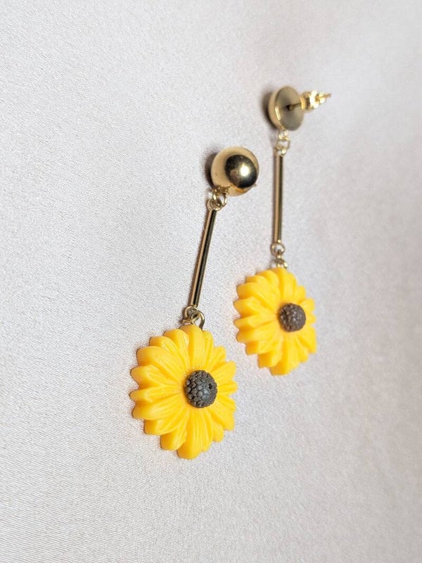 Yellow Polymer Clay Daisies 0015