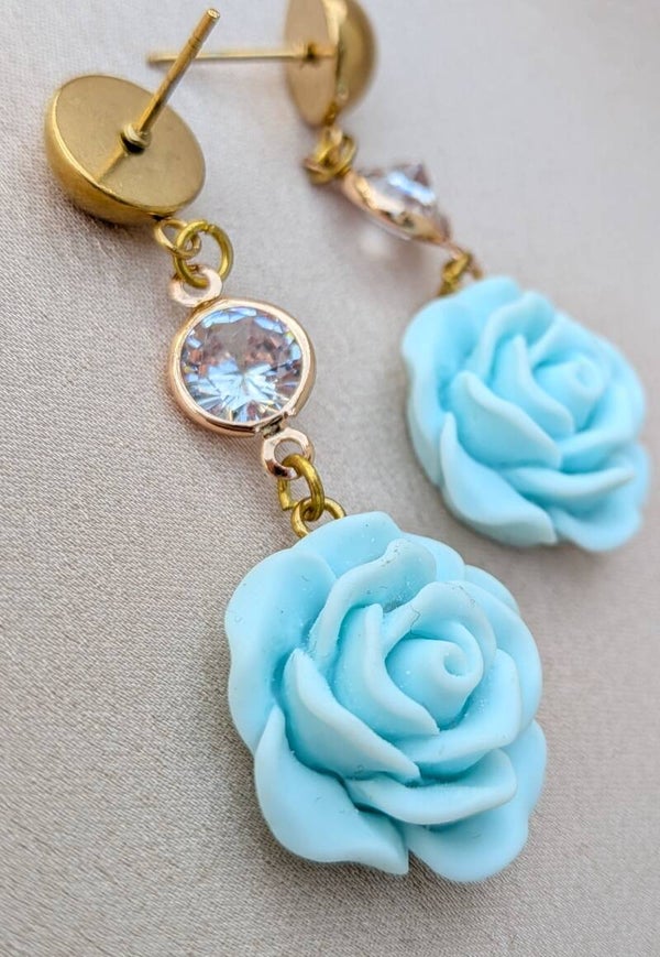 Light Blue 2 Polymer Clay Daisies 0023