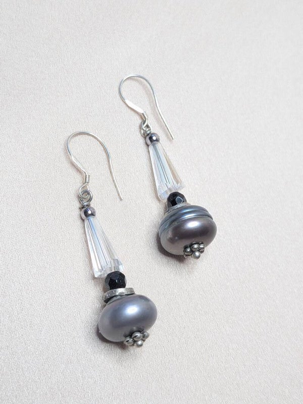 Coloured Dark Round Pearl 0131