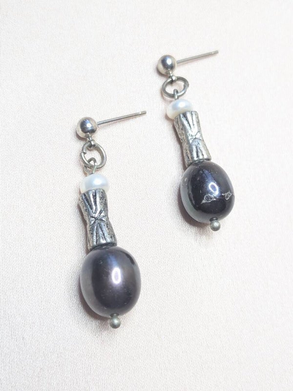 Coloured Black Natural Pearl 0139