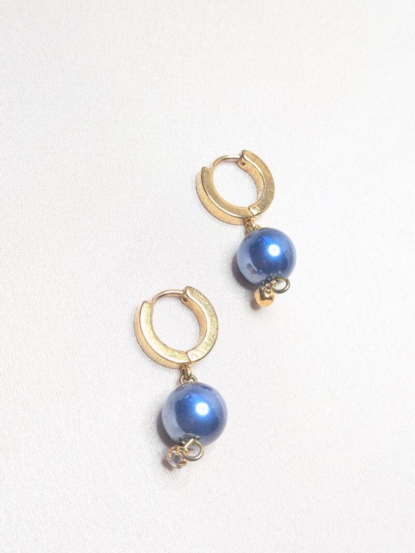Coloured Blue Round Pearl 0143
