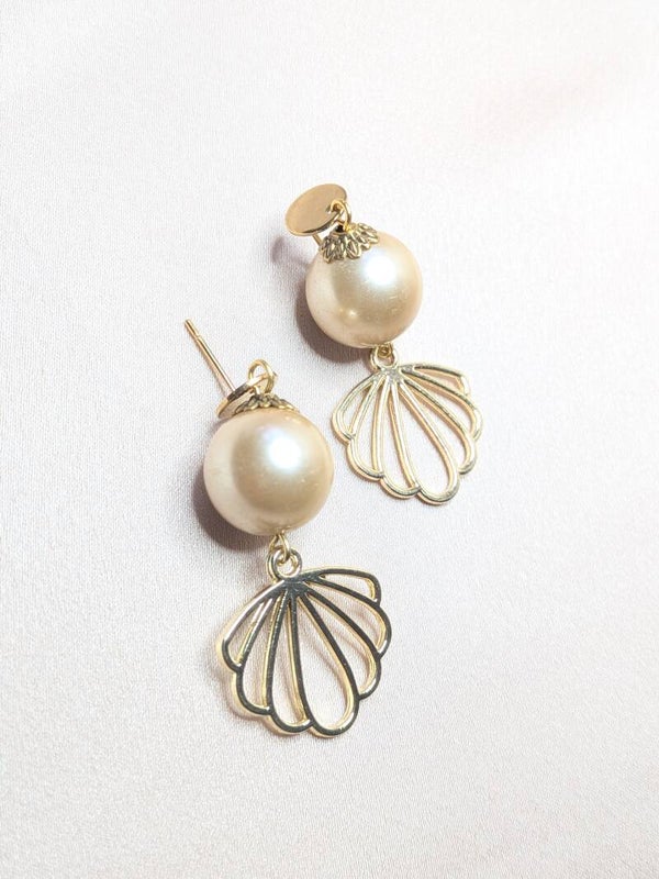 Cream Round Pearl Copper Findings 0168