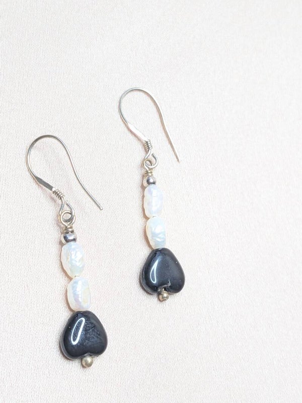 Tiny Triple Coloured Pearls 0189