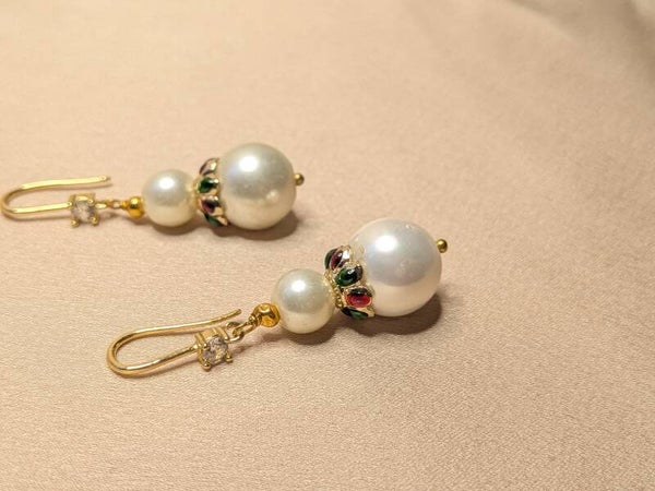 Double Round White Pearls 0193