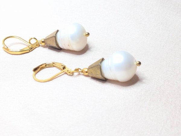 White Drop Pearls 0205
