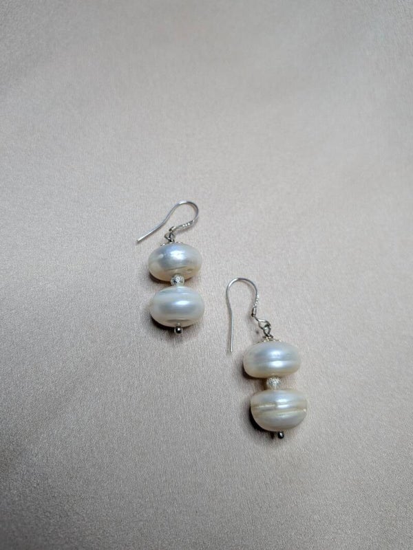 Double White Pearls 0206