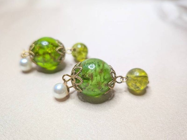 Green Coloured Round Agat, White Pearl 0211