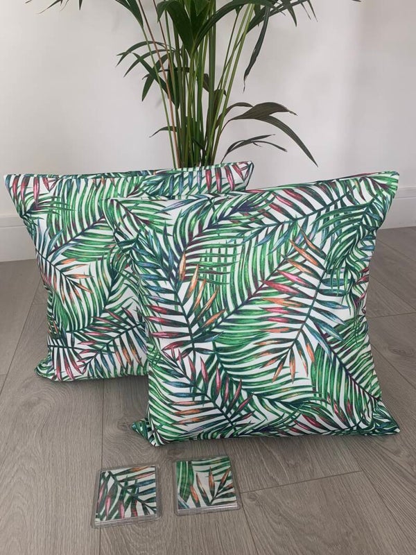 ⭐️ BUNDLE DEAL ⭐️ 2 Outdoor Cushion Covers & 2 Matching Costers