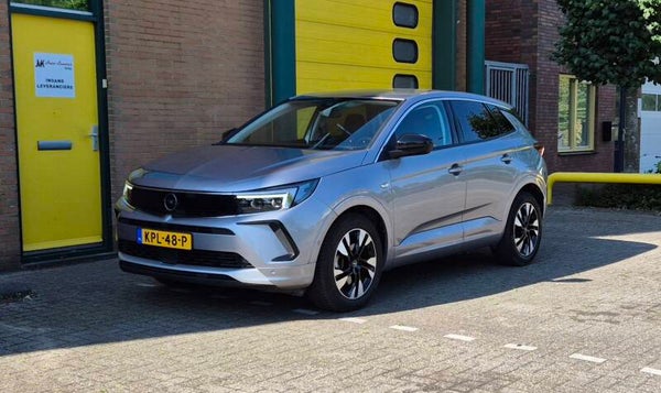 Opel GRANDLAND 1.6 Turbo Plug-In Hybrid - 2023