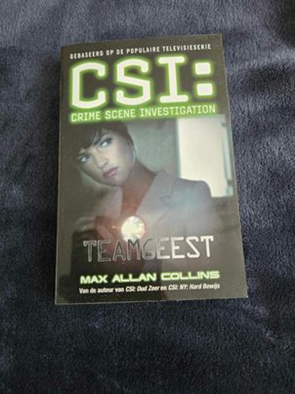 M.A. Collins - CSI: Teamgeest