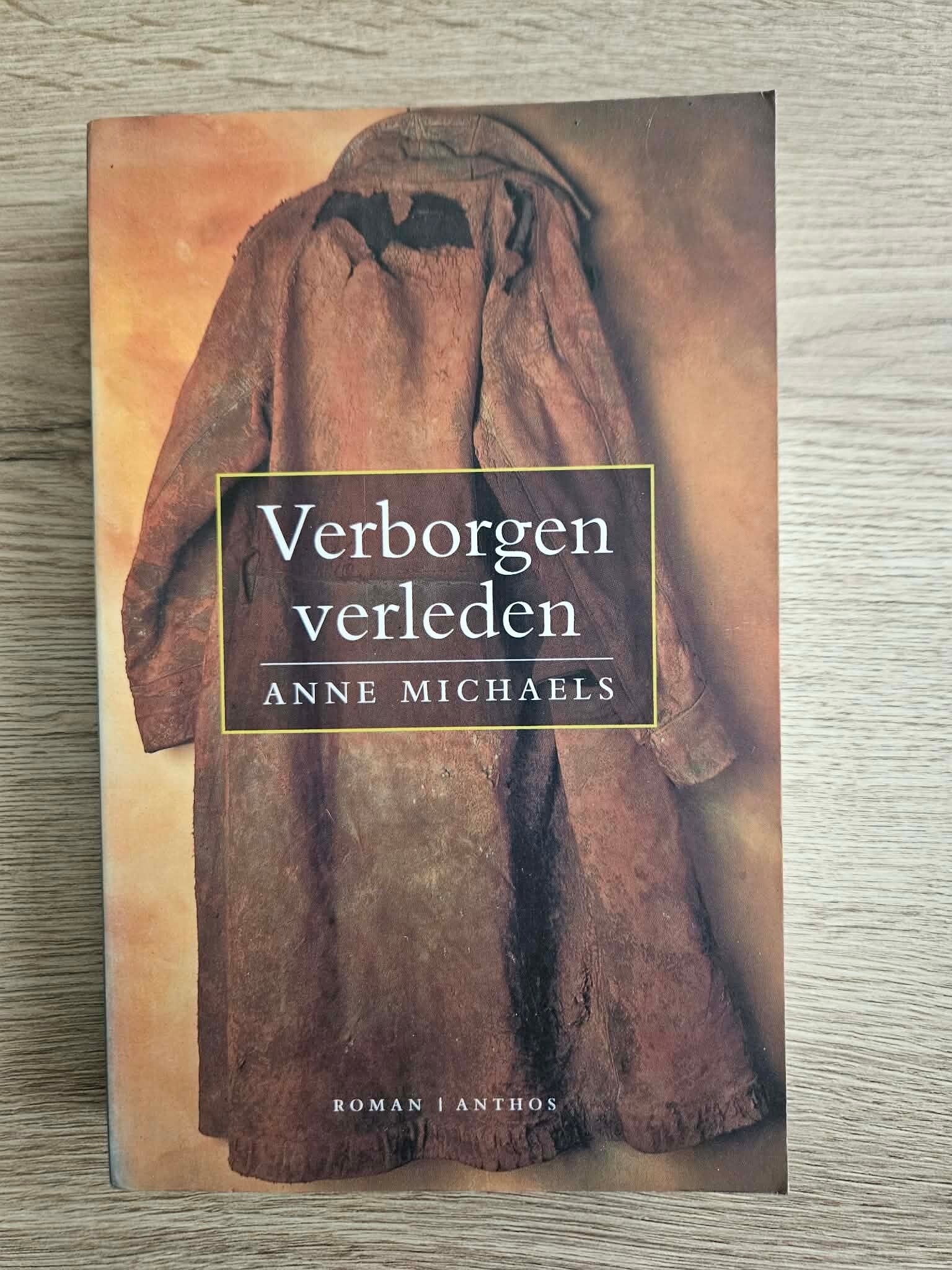 Anne Michaels - Verborgen verleden