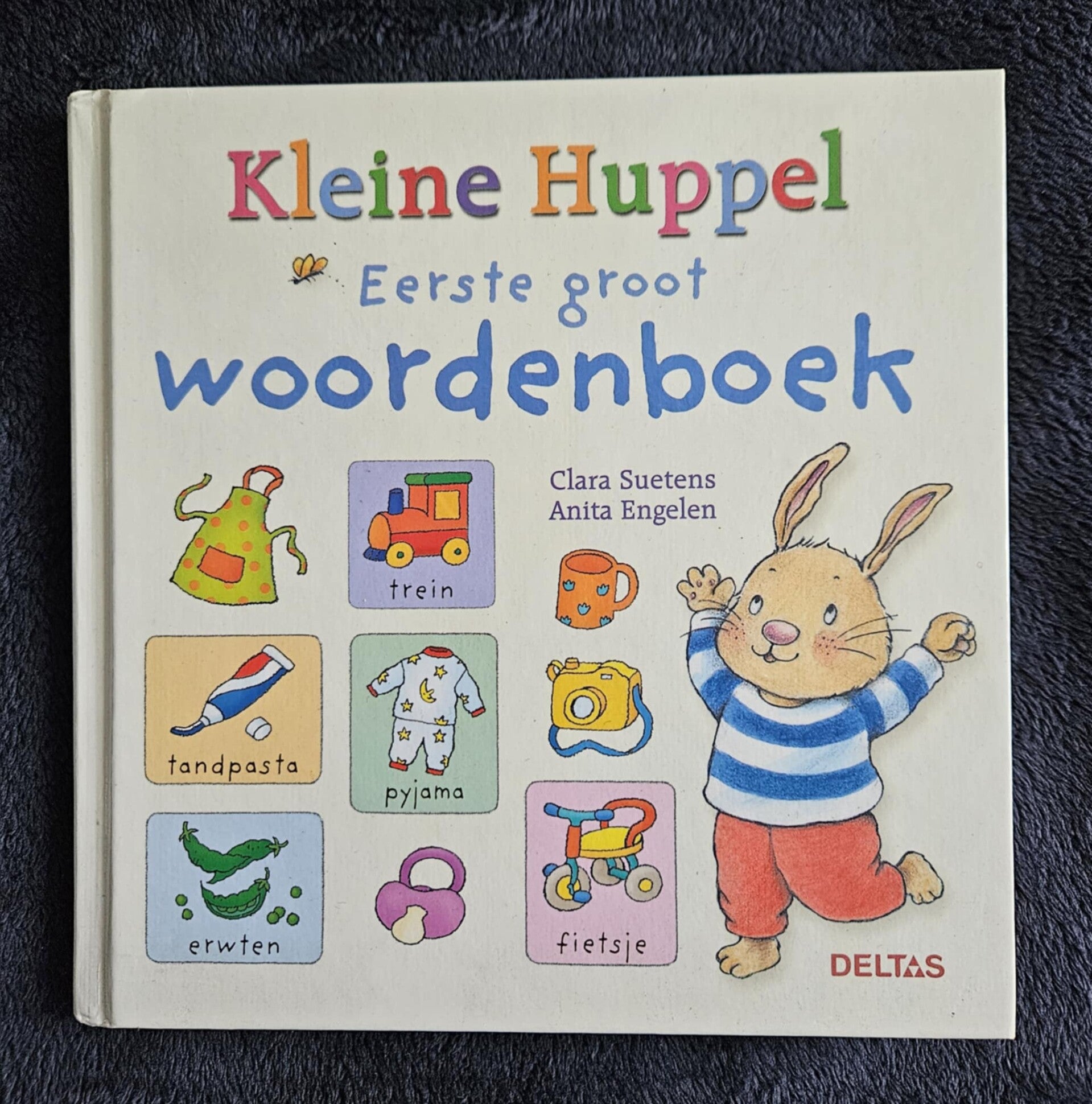 Clara Suetens & Anita Engelen - Kleine Huppel eerste Groot Woordenboek