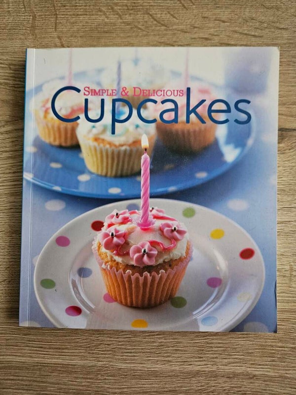 Simple & delicious Cupcakes (Engelstalig)