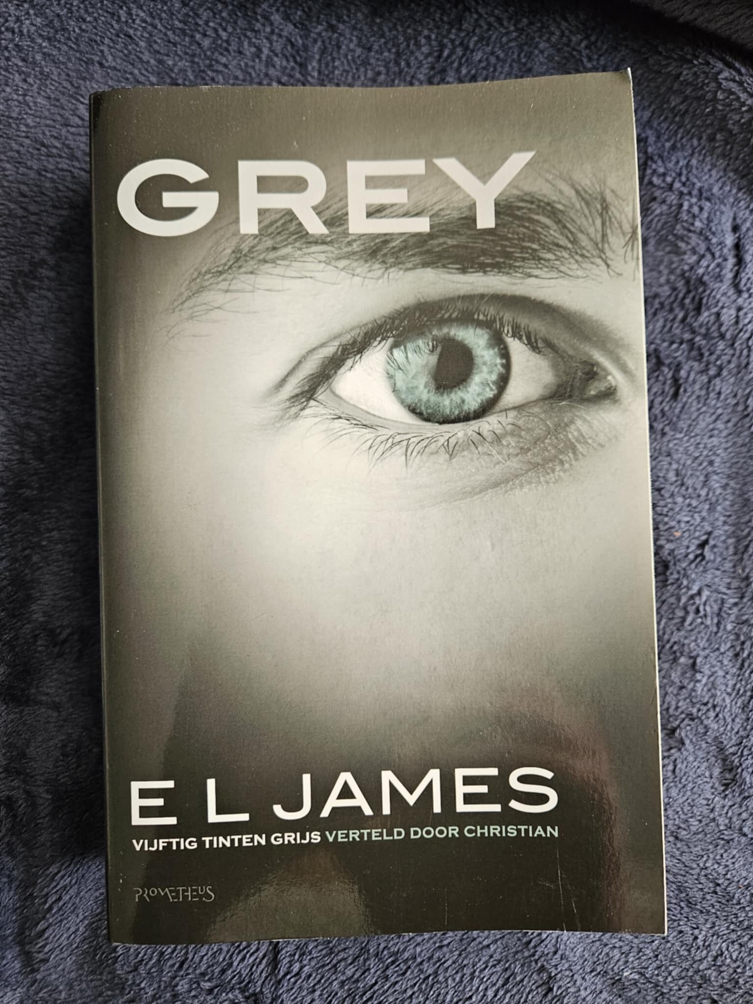 E.L. James - Grey
