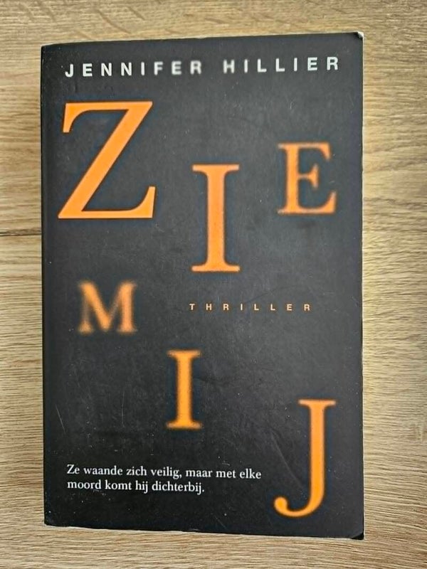 Jennifer Hillier - Zie mij