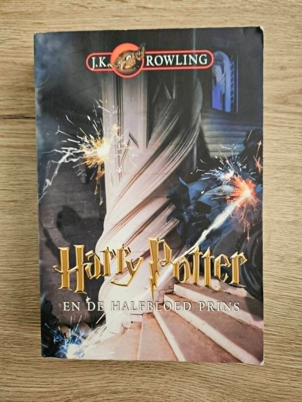 J.K. Rowling - Harry Potter en de halfbloed Prins