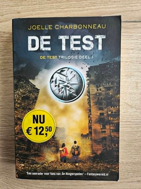 Joelle Charbonneau - De test