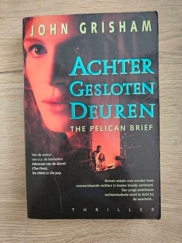 John Grisham - Achter gesloten deuren