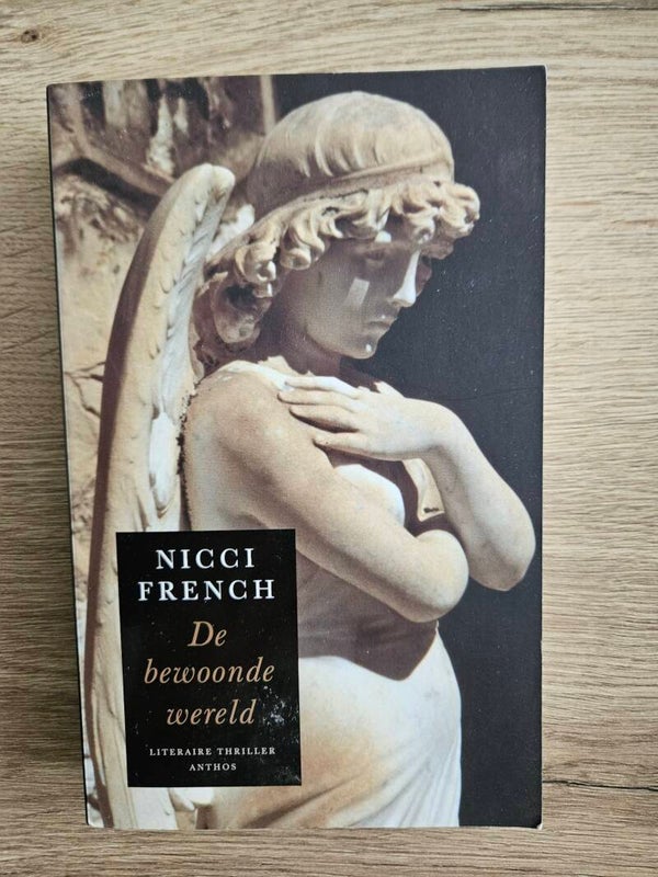 Nicci French - De bewoonde wereld