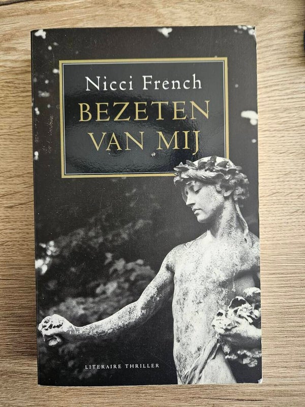 Nicci French - Bezeten van mij