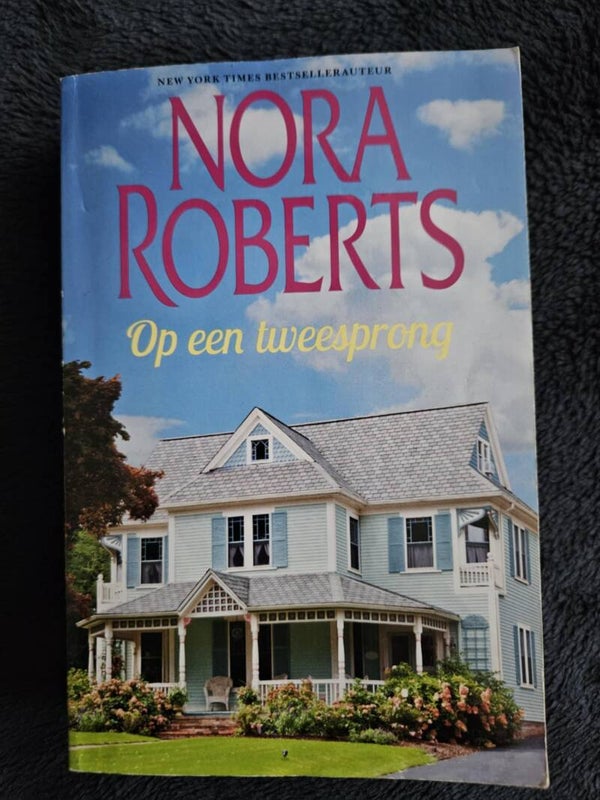 Nora Roberts - Op een tweesprong 2 in 1