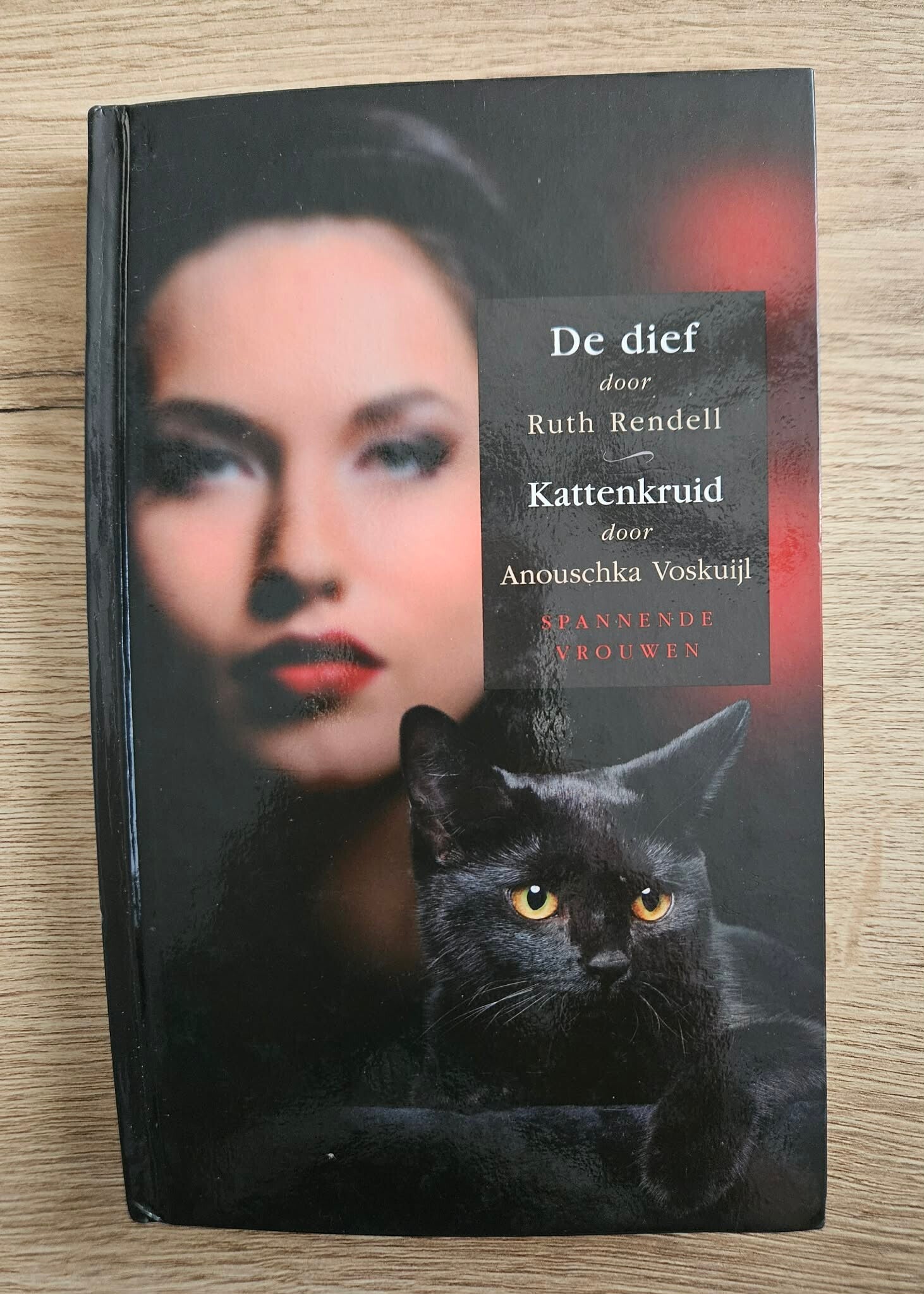 De dief van Ruth Rendell & Kattenkruid van Anouschka Voskuil