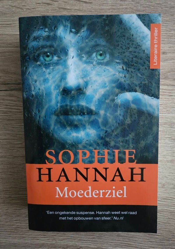 Sophie Hannah - Moederziel