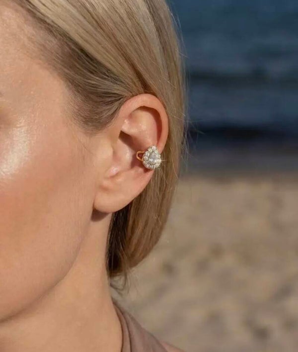 Earcuff doré Lumière d’Aura– Acier inoxydable