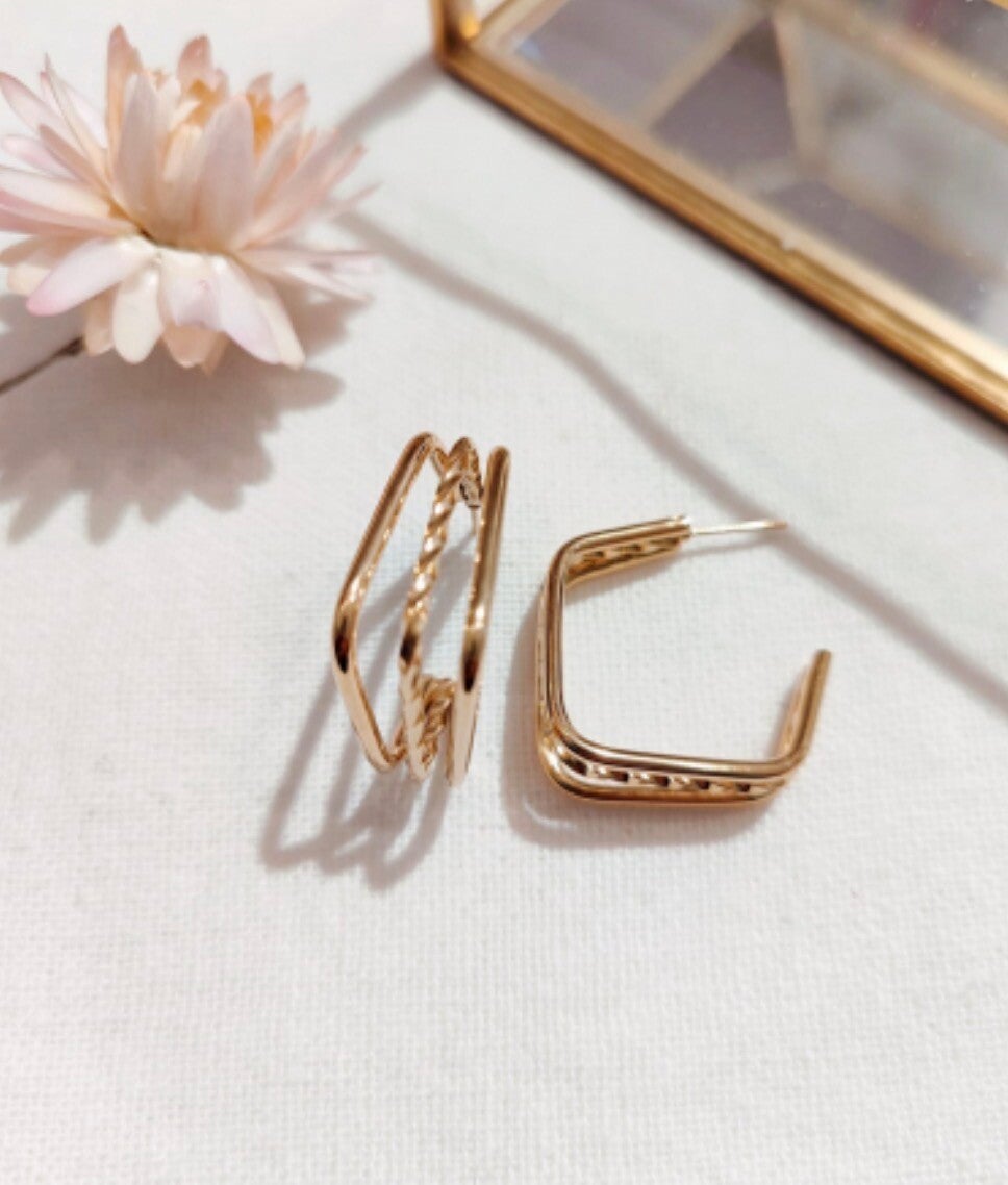 Boucles d’oreilles Lyora – Acier inoxydable doré