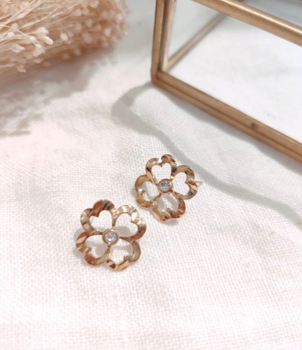 Boucle d’oreilles , trèfle doré 🍀