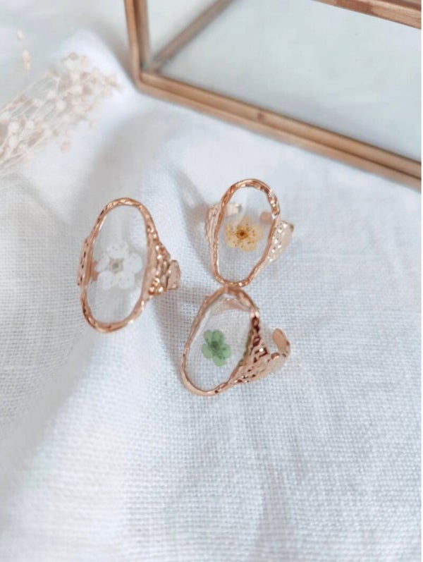 Bague avec fleur séchée rose 🌸