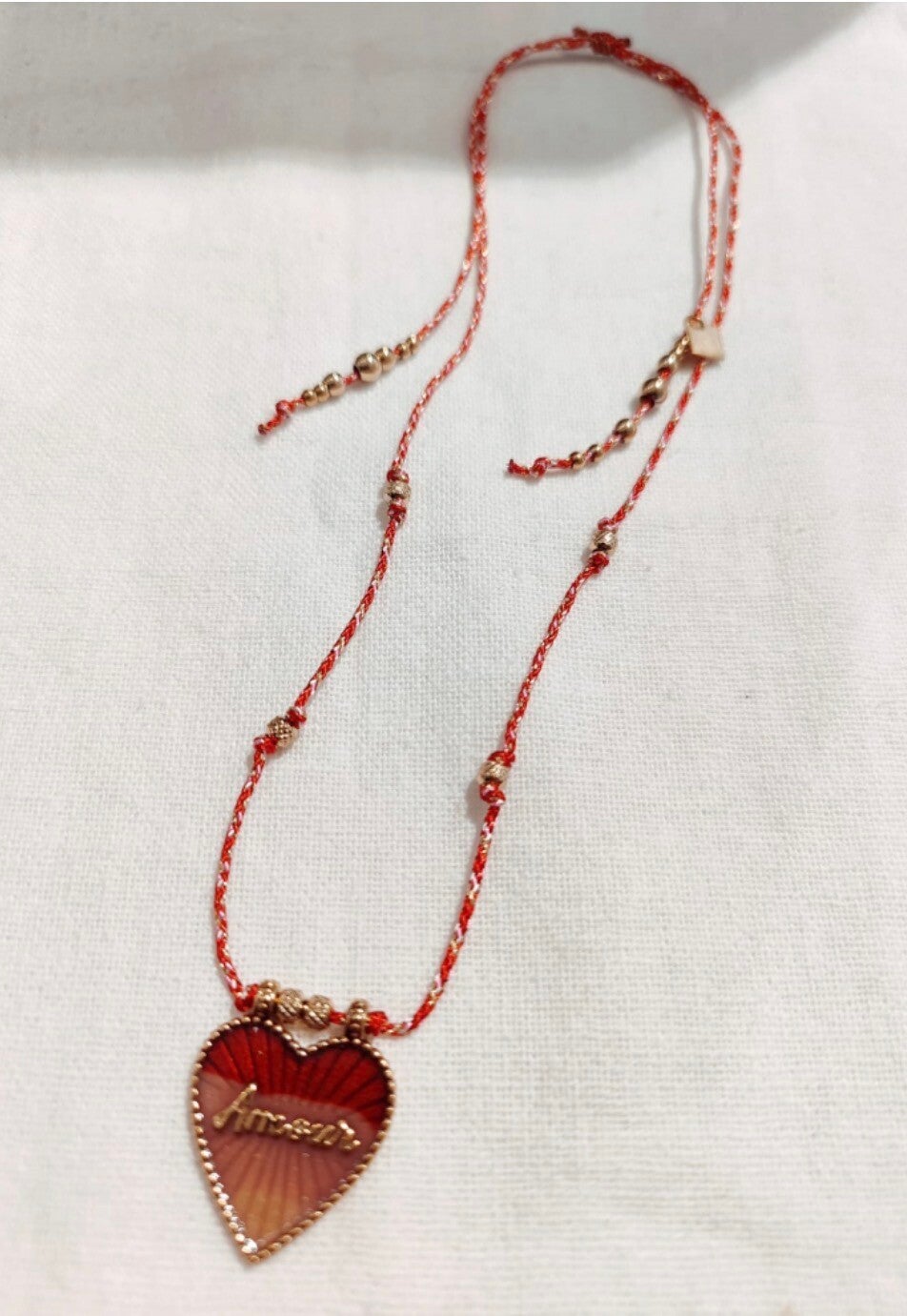 Collier talisman, cœur, amour, rouge & doré❣️