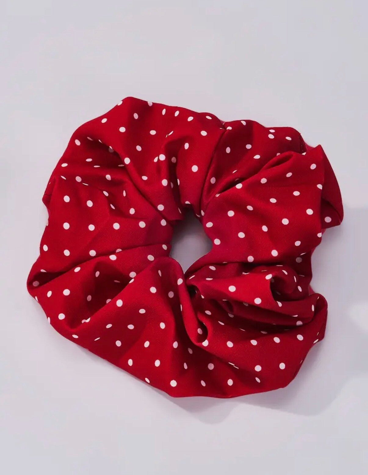 Chouchou rouge à pois blanc ❤️