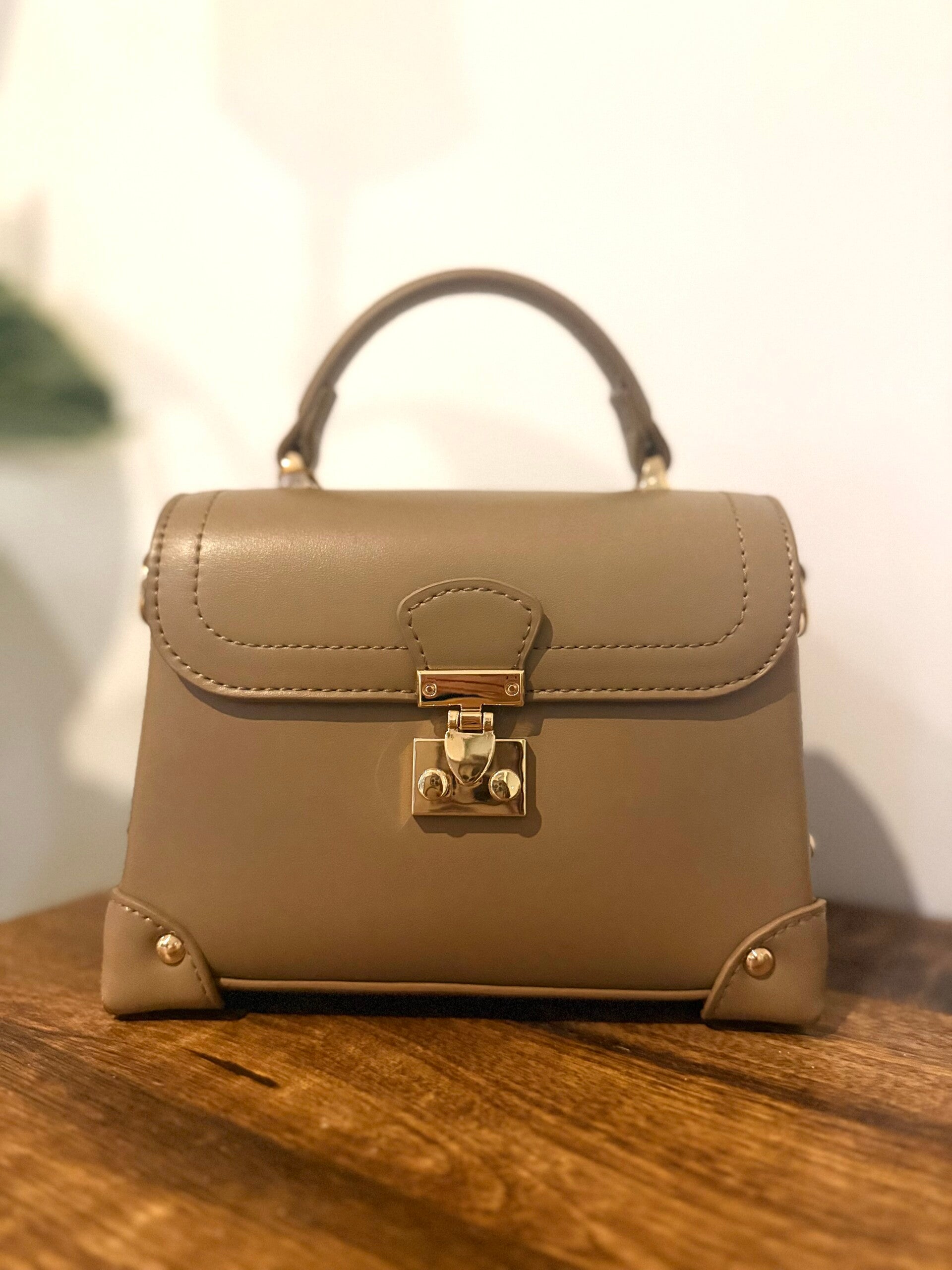 👜 Mini Sac à Main Taupe Élégant – Format Compact & Chic