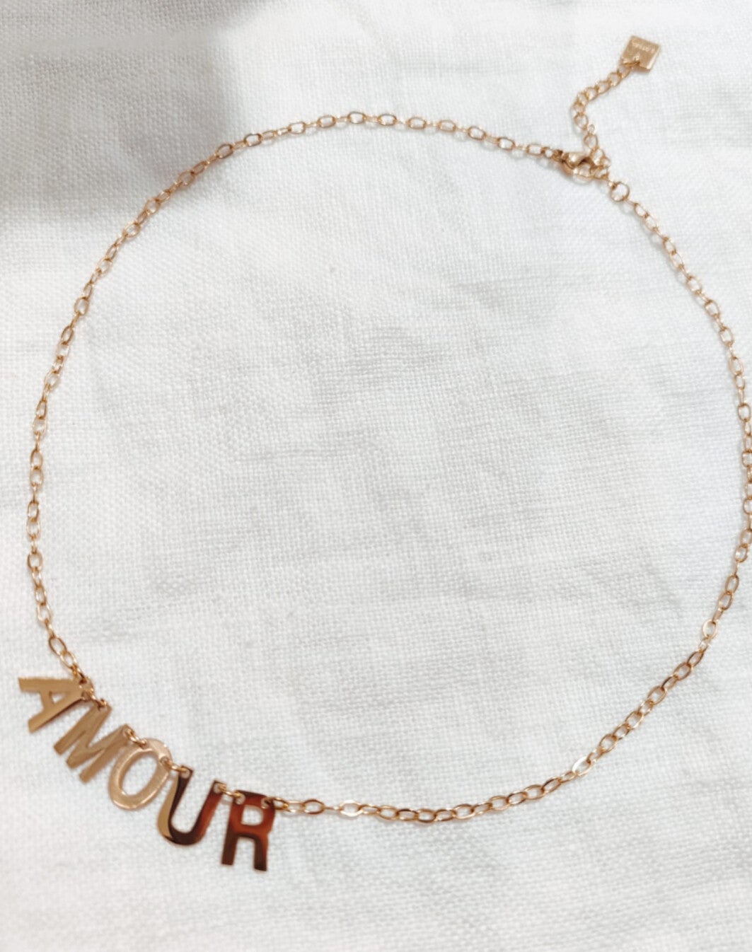 Collier doré Amour à strass ❤️