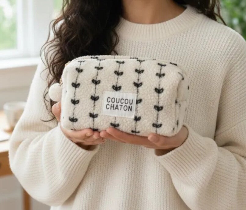 Trousse blanche « Coucou chaton » 🐈‍⬛