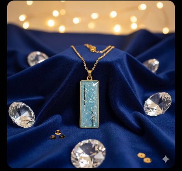 Łańcuszek z zawieszką nr 67